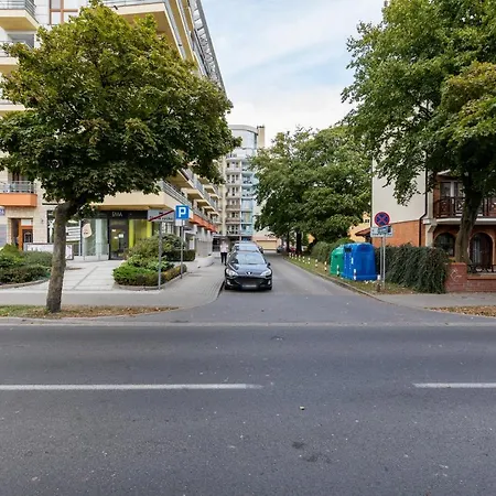 Spacerowa By Renters Апартаменты *