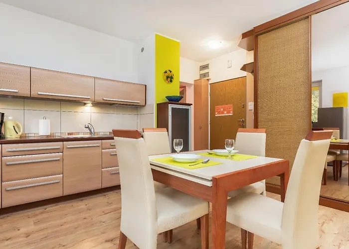 Spacerowa By Renters Apartman *
