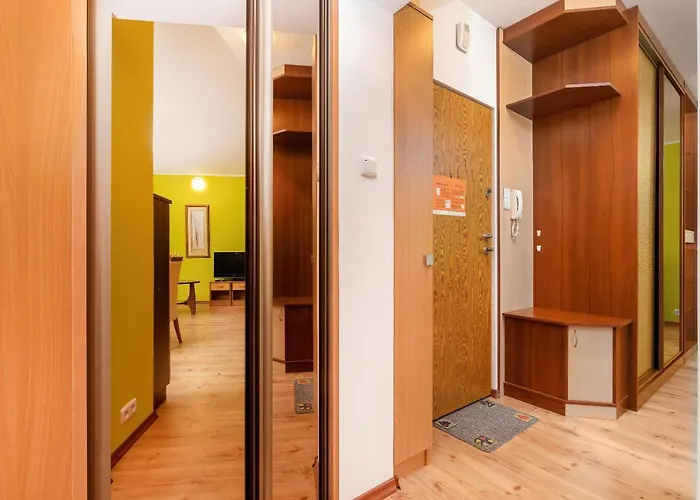 Spacerowa By Renters Apartman